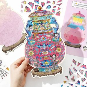 Antique Vase (1 pc)
