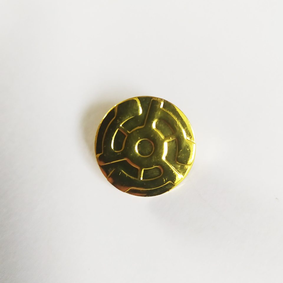 Stereo stickerdoll Lapel Pin - New Old Stock from the 90s