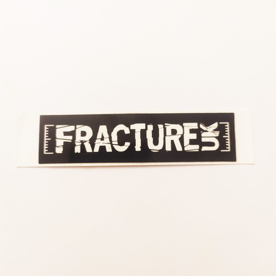 Fracture stickerdoll Sticker