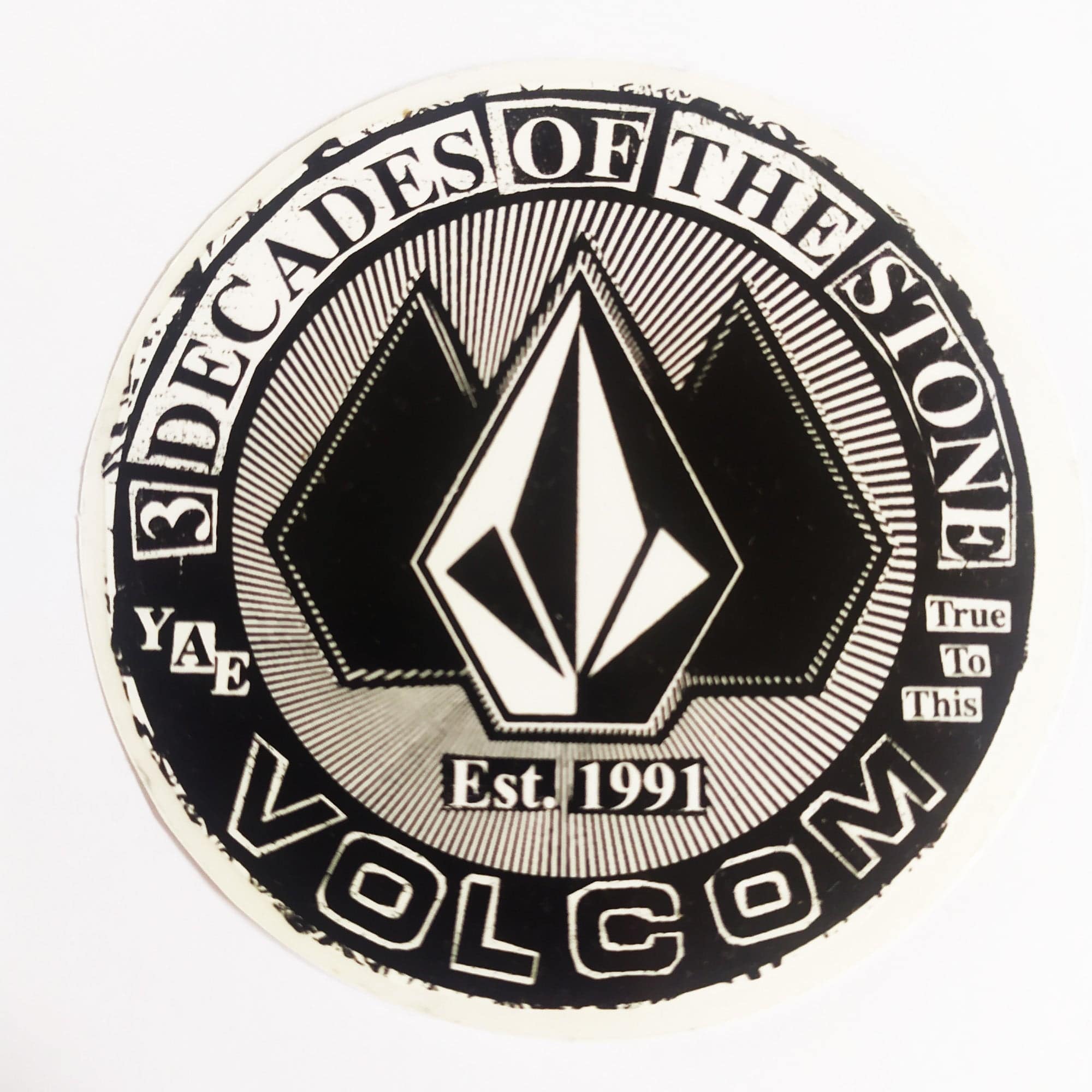 volcom-stone-skateboard-sticker-180825-1.jpg